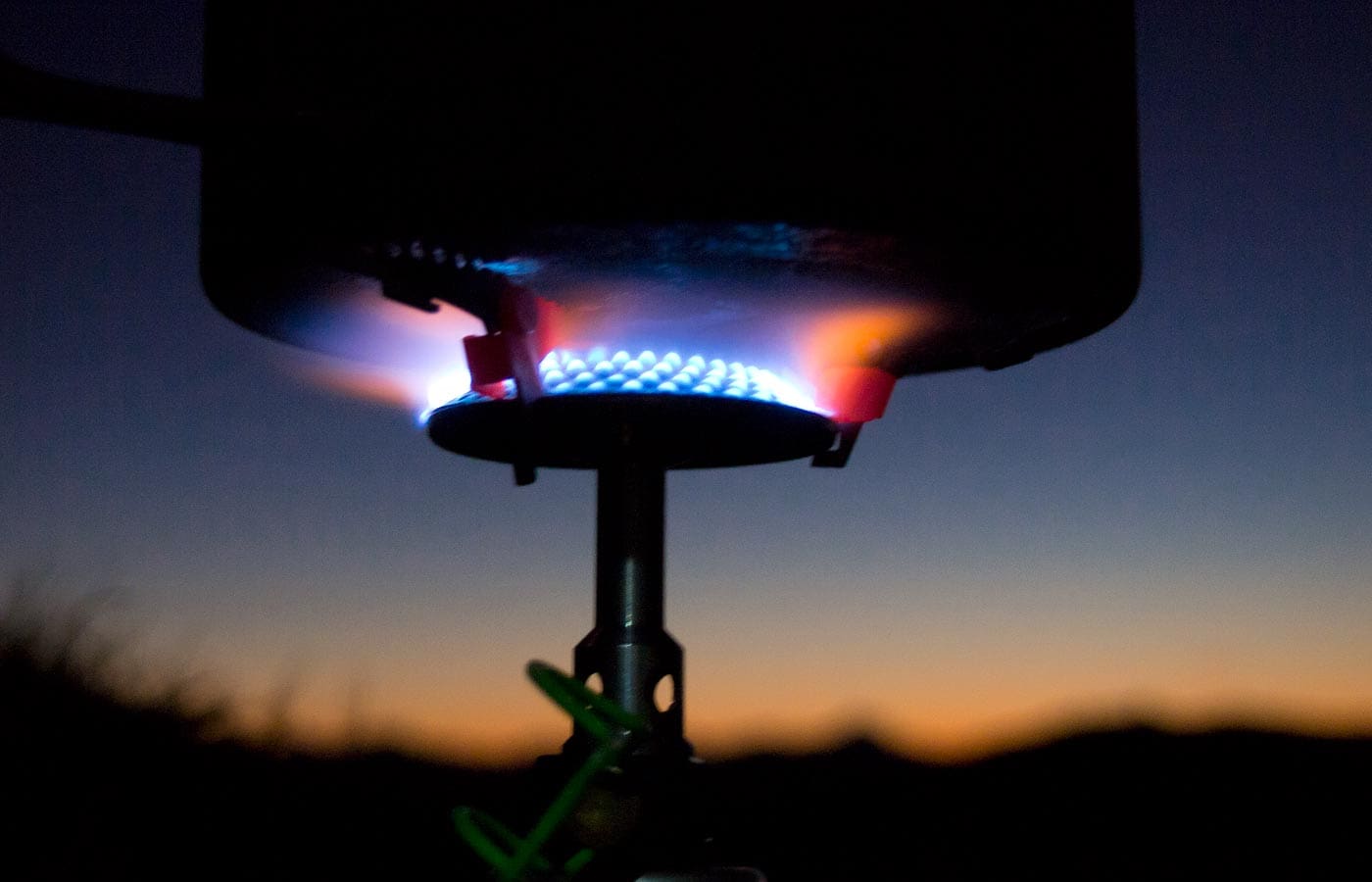 Cooking stove for backpackers