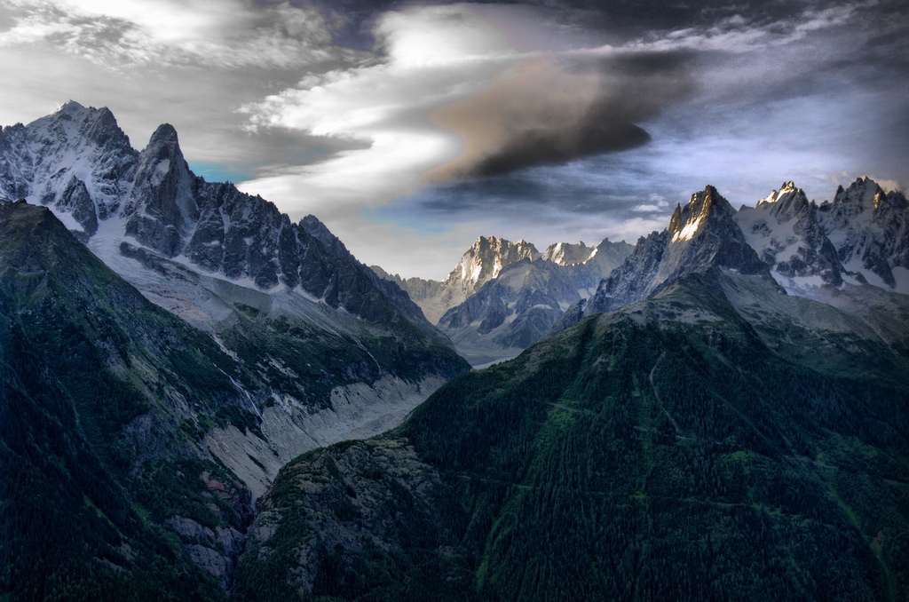 hiking the tour du mont blanc